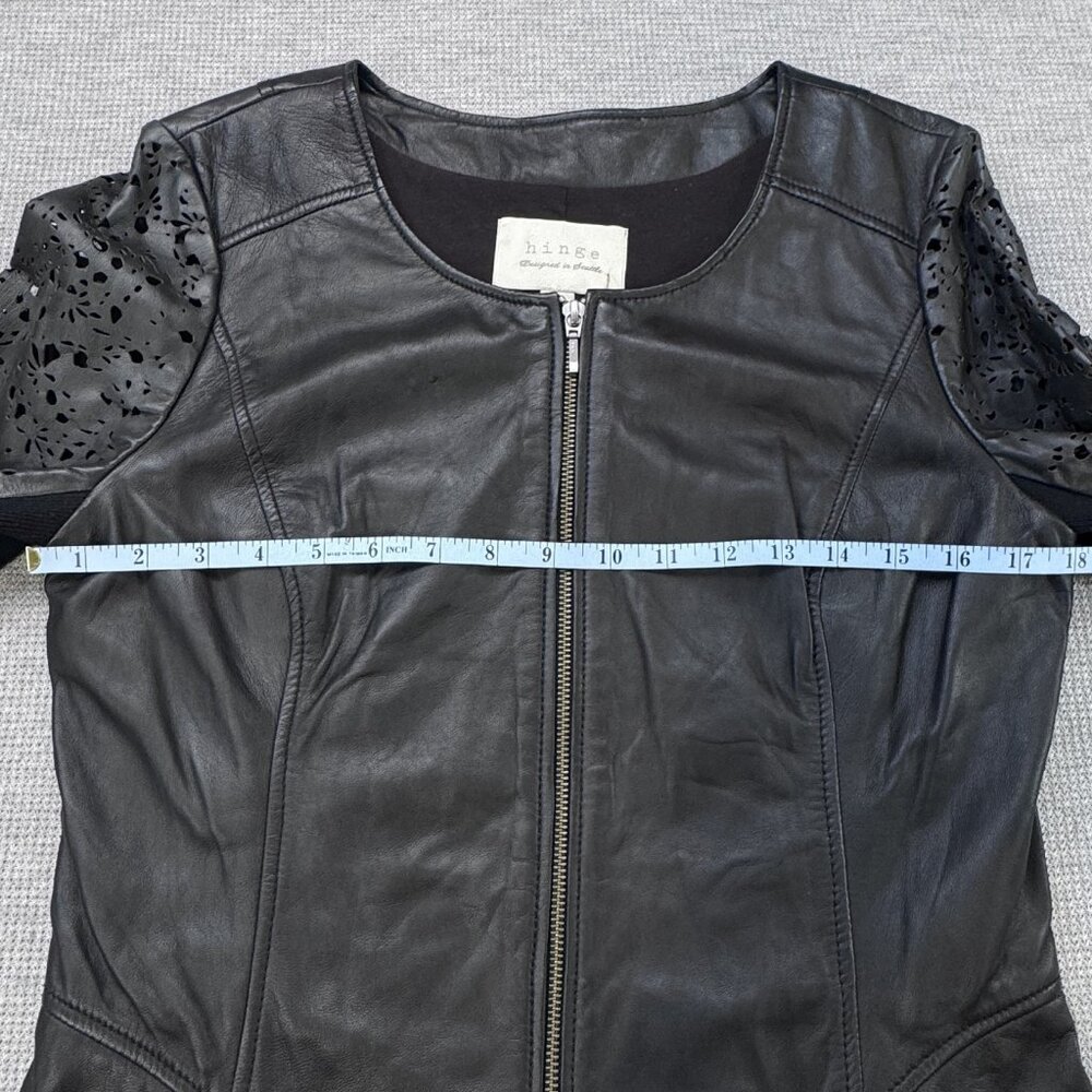 Hinge Womens Motorcycle Jacket Black Leather Full Zip Laser Cut Lined Size M NWT - Picture 12 of 16